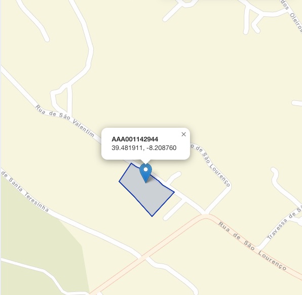 Parcela em Abrantes · Santarém marcada sobre o mapa cadastral oficial
